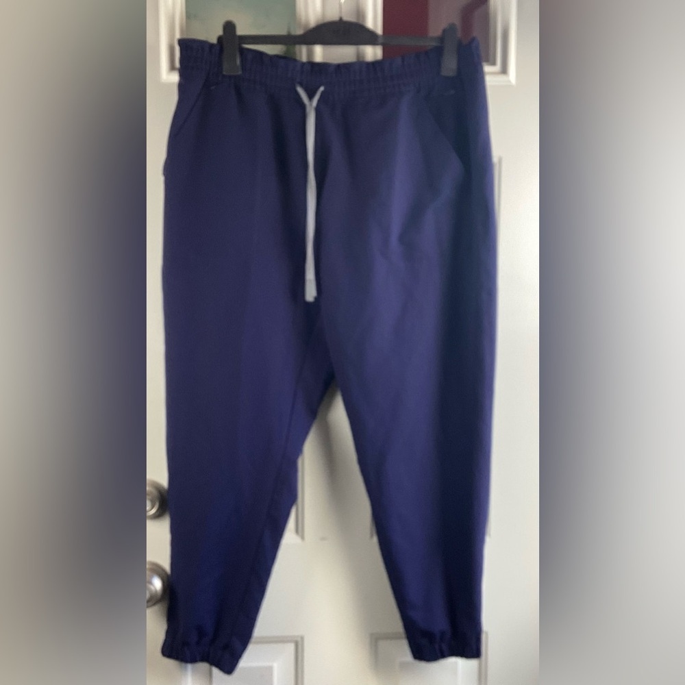 Figs Women Pants in Dark Blue joggers